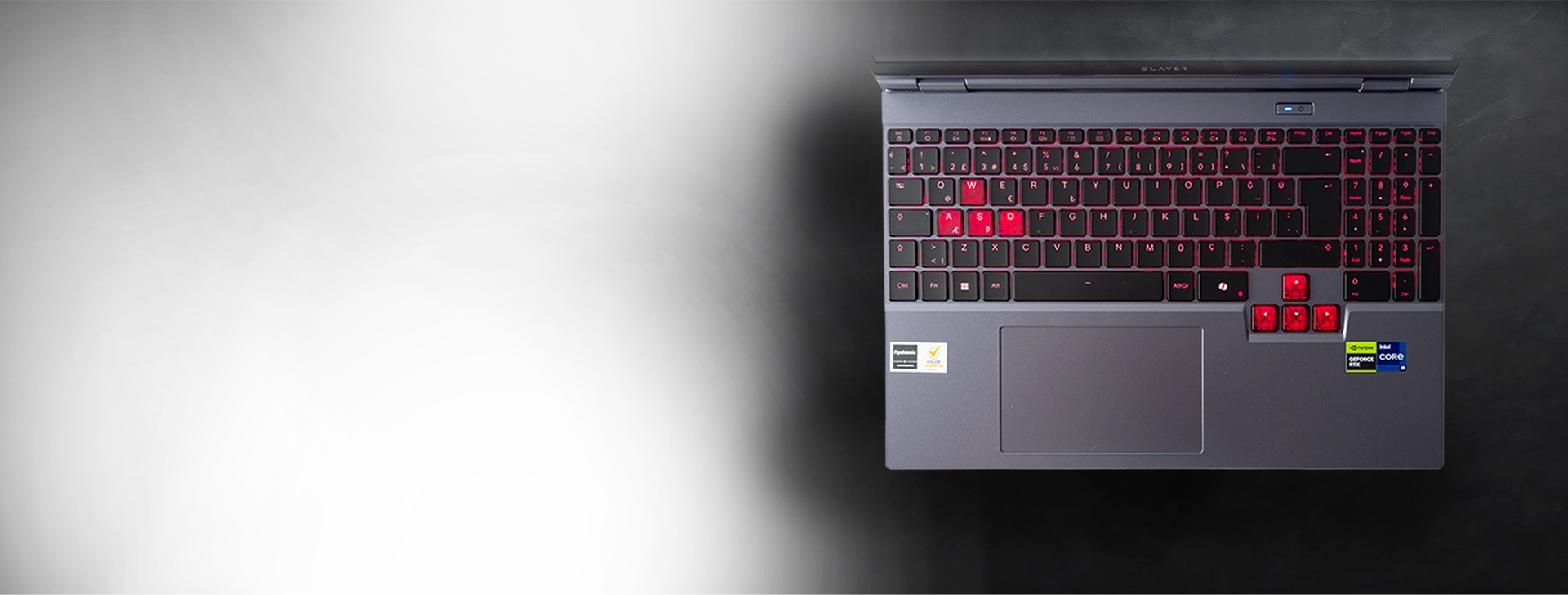 Slayer X5T2-5050 tek bölge arkadan aydınlatmalı klavyenin üstten görünümü